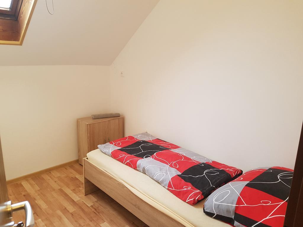 Ubytovani Zizkova Pacov Hotel Luaran gambar